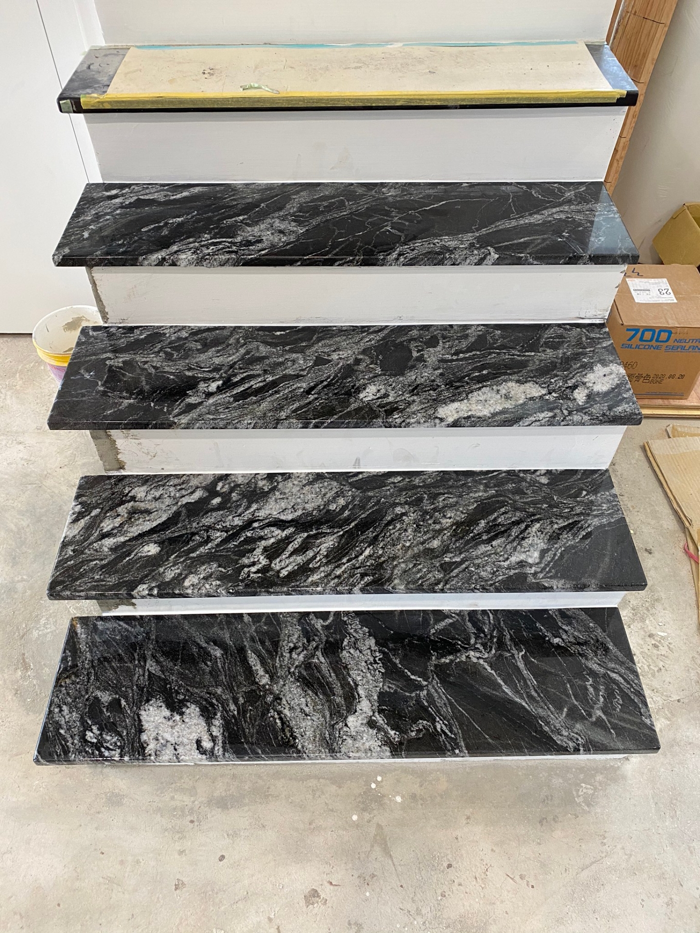 潑墨山水-樓梯踏板