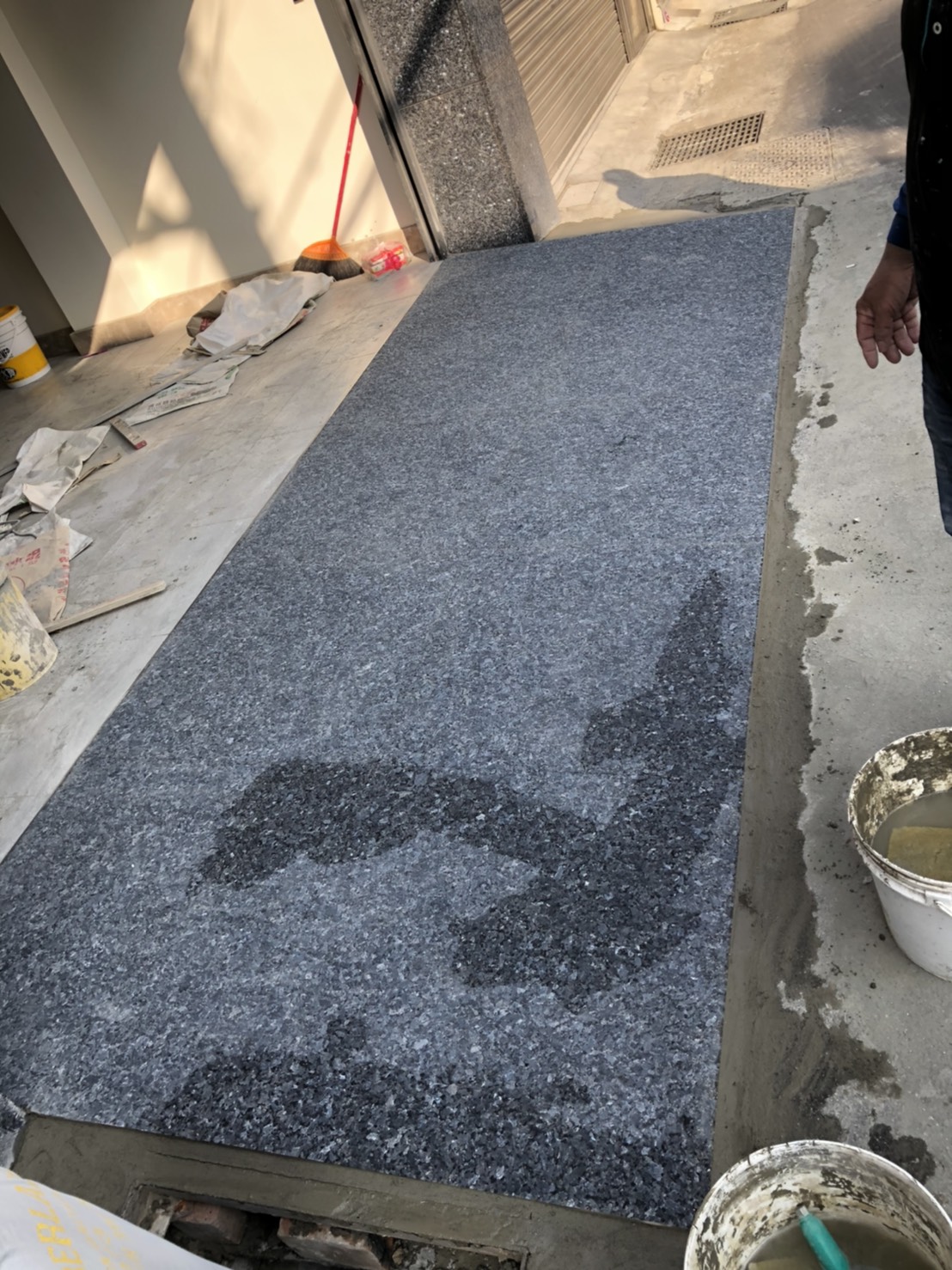 淺藍珍珠水沖-戶外地坪