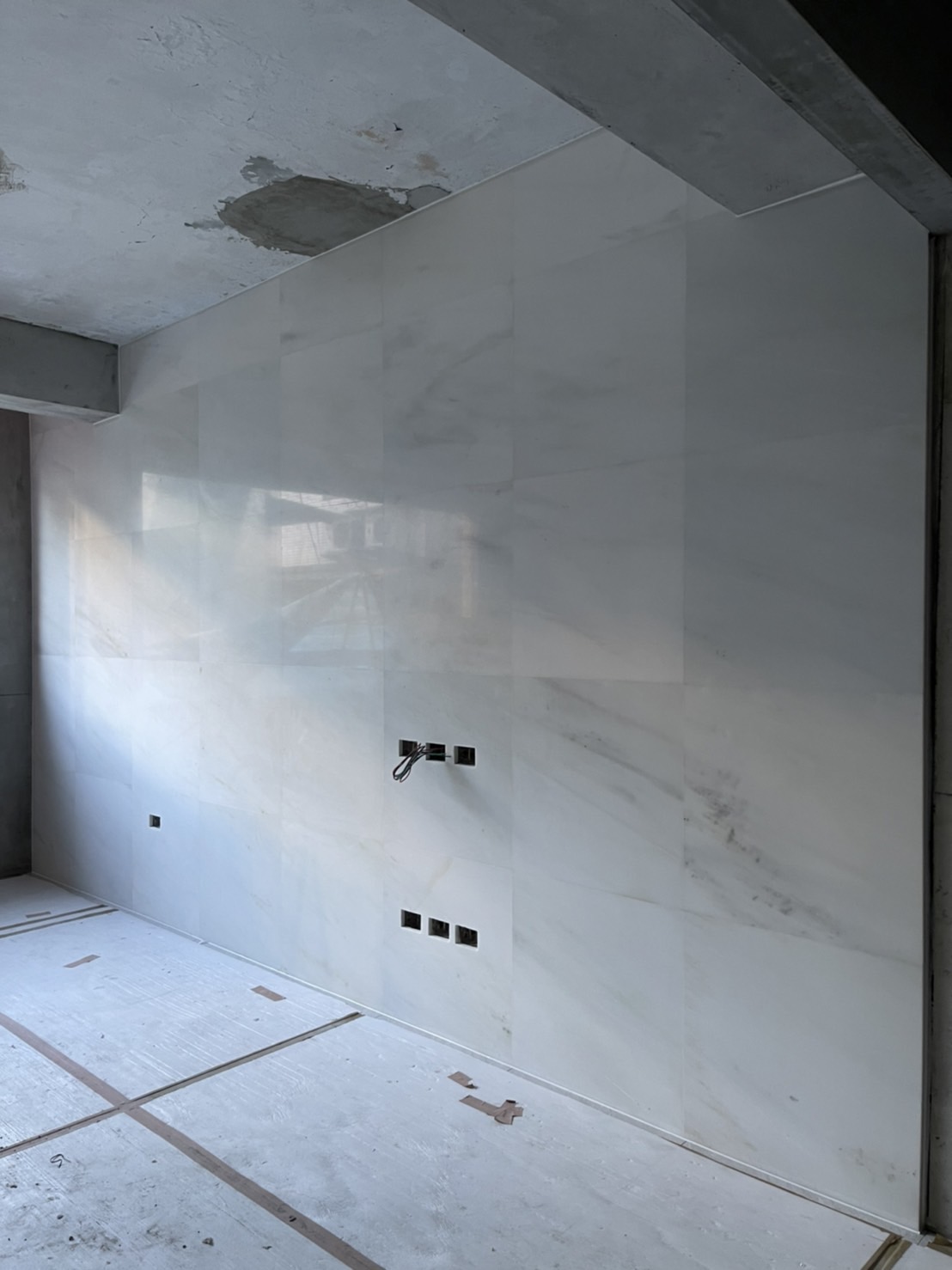 白色系規格品-電視牆