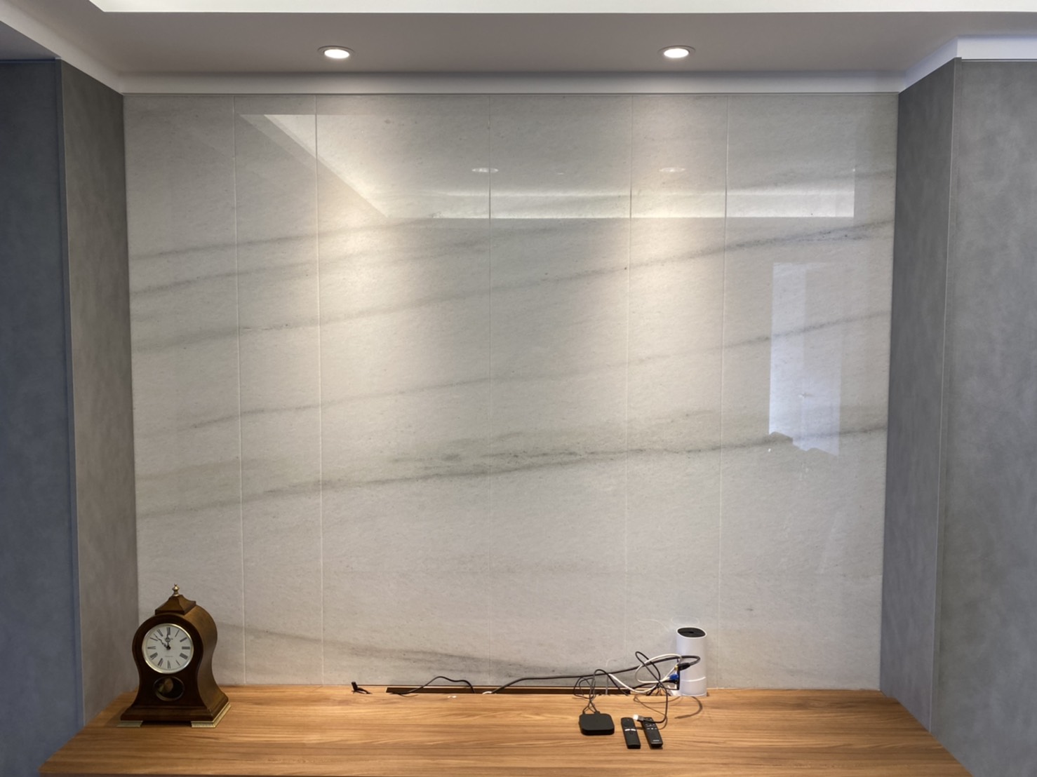 山水白玉-電視牆