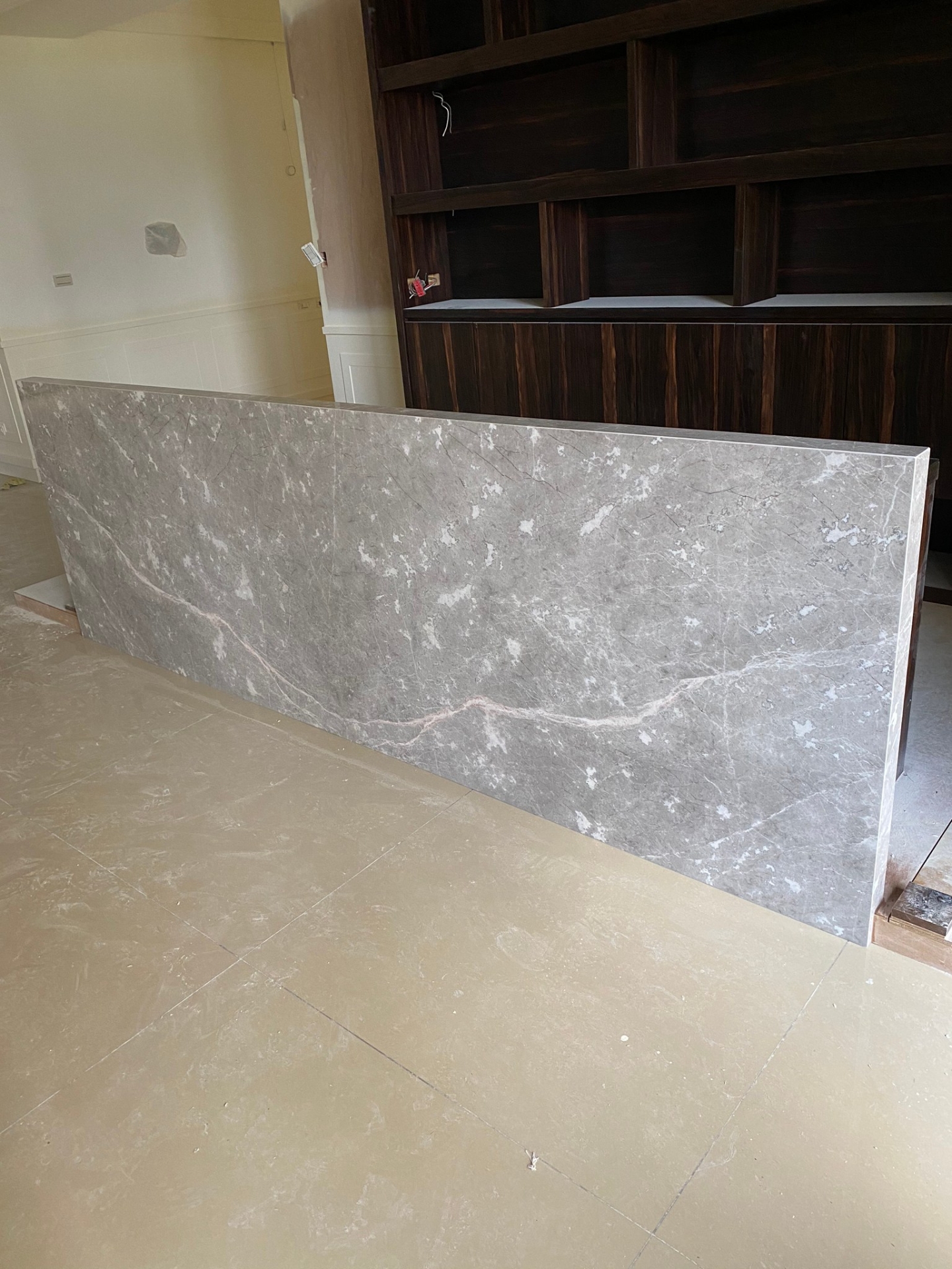 雅典娜灰-沙發背牆