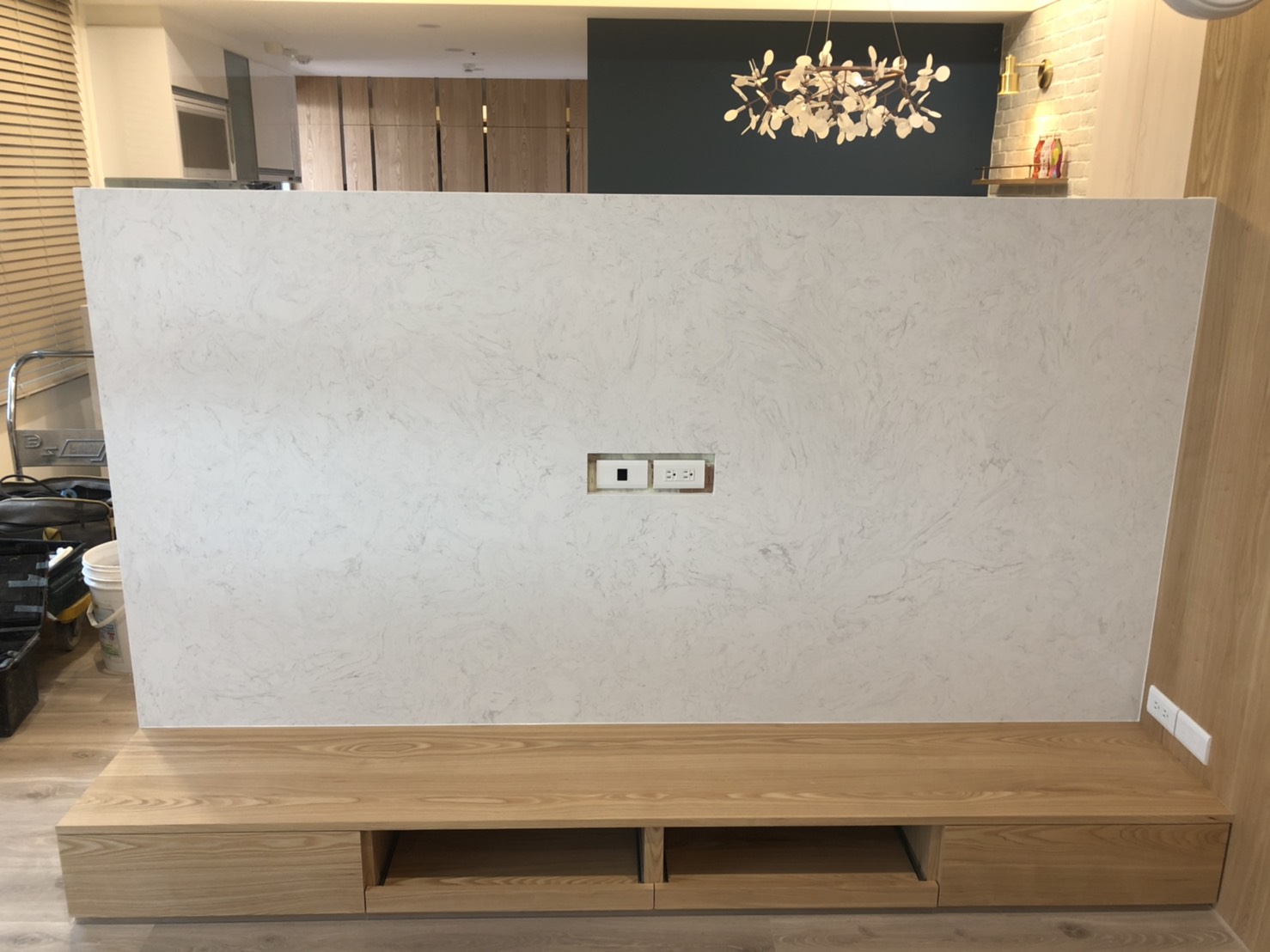 雅士白人造石-電視牆