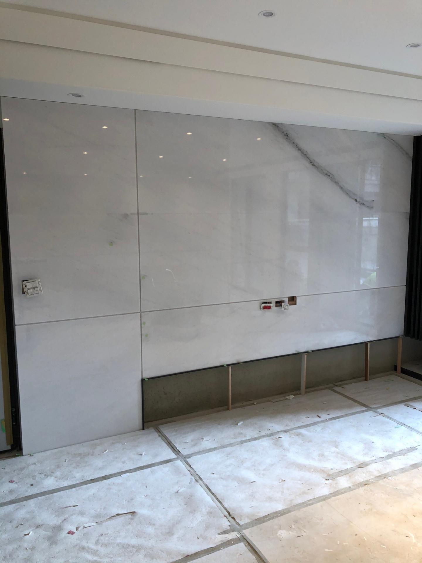 山水白玉-電視牆