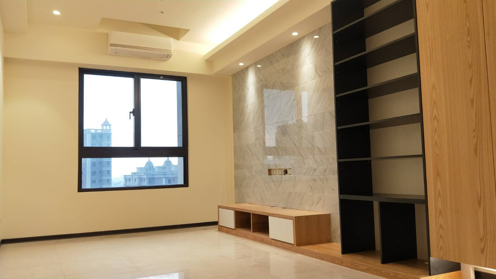 卡拉拉白-電視牆