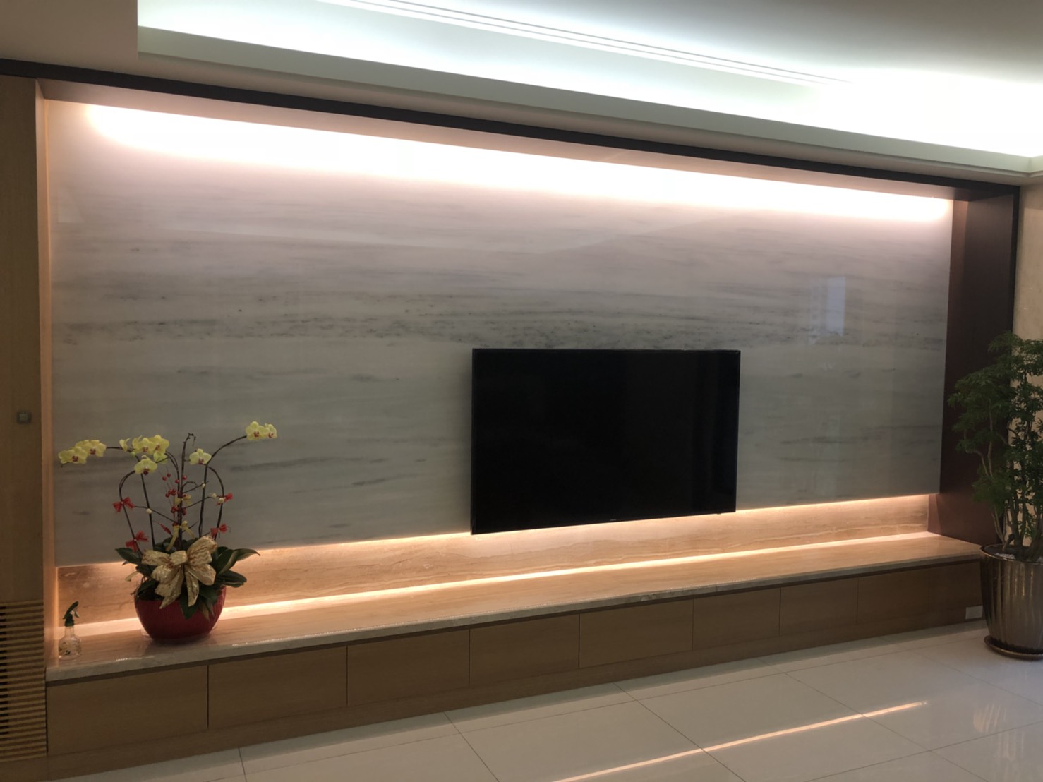 冰雪奇緣-電視牆