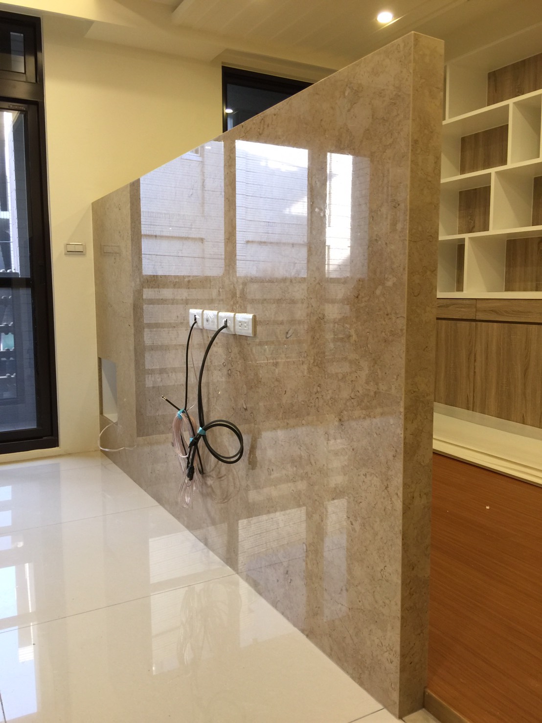 佛朗明哥-電視牆