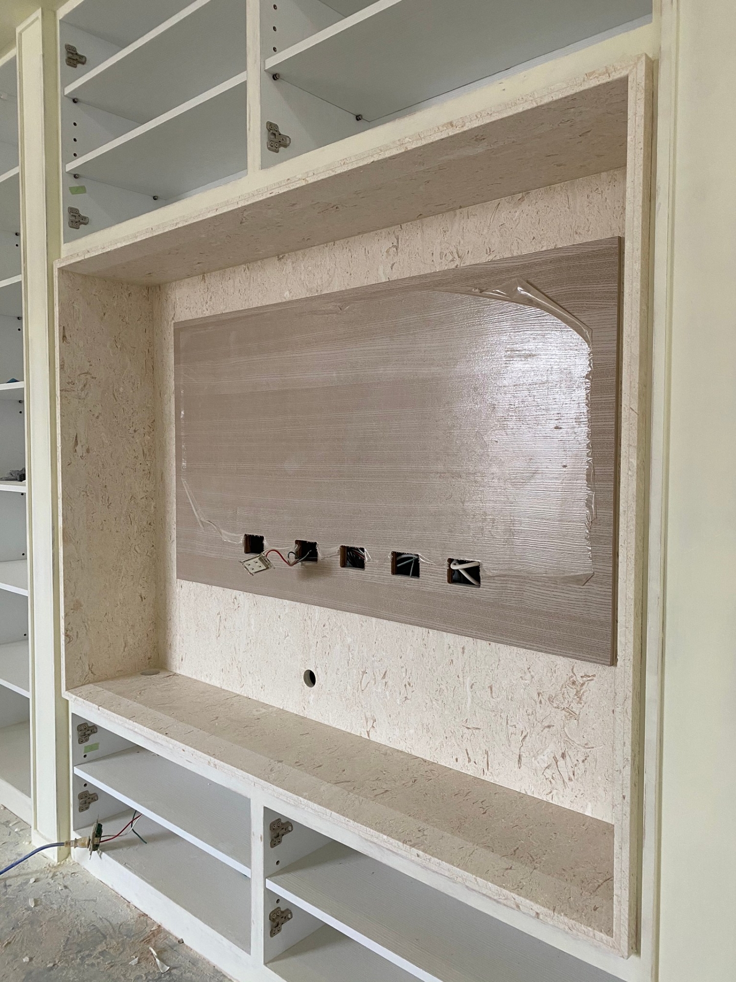 雅士洞石(仿古)-電視牆