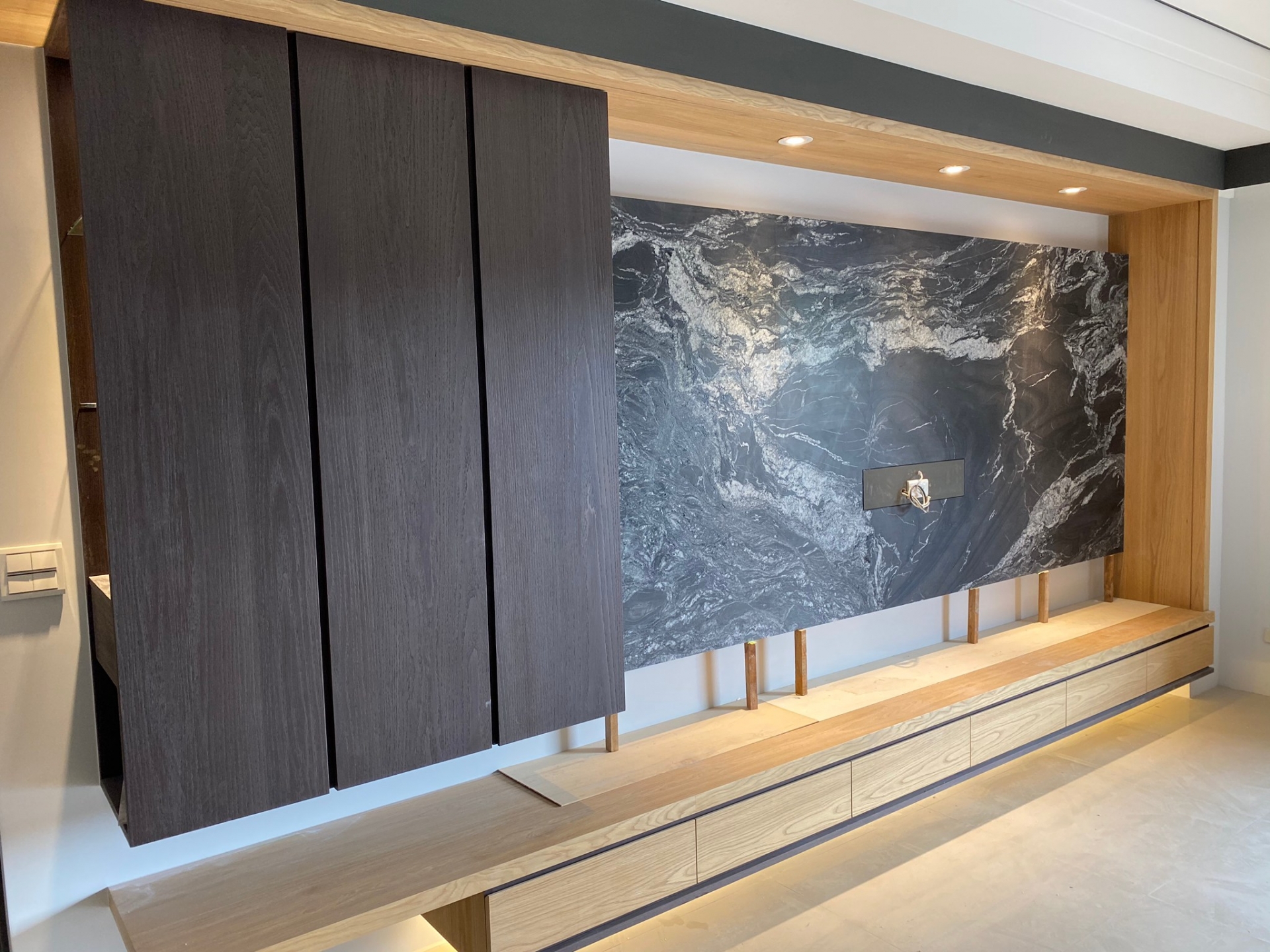 潑墨山水-電視牆