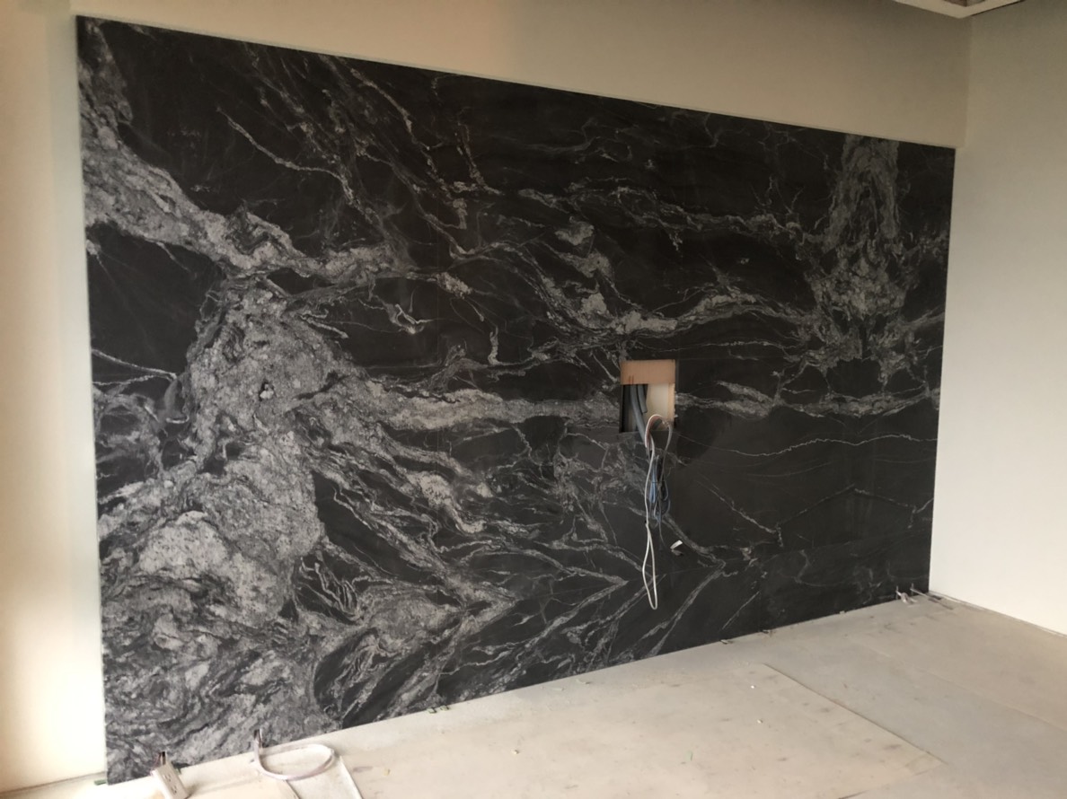 雕刻黑-電視牆