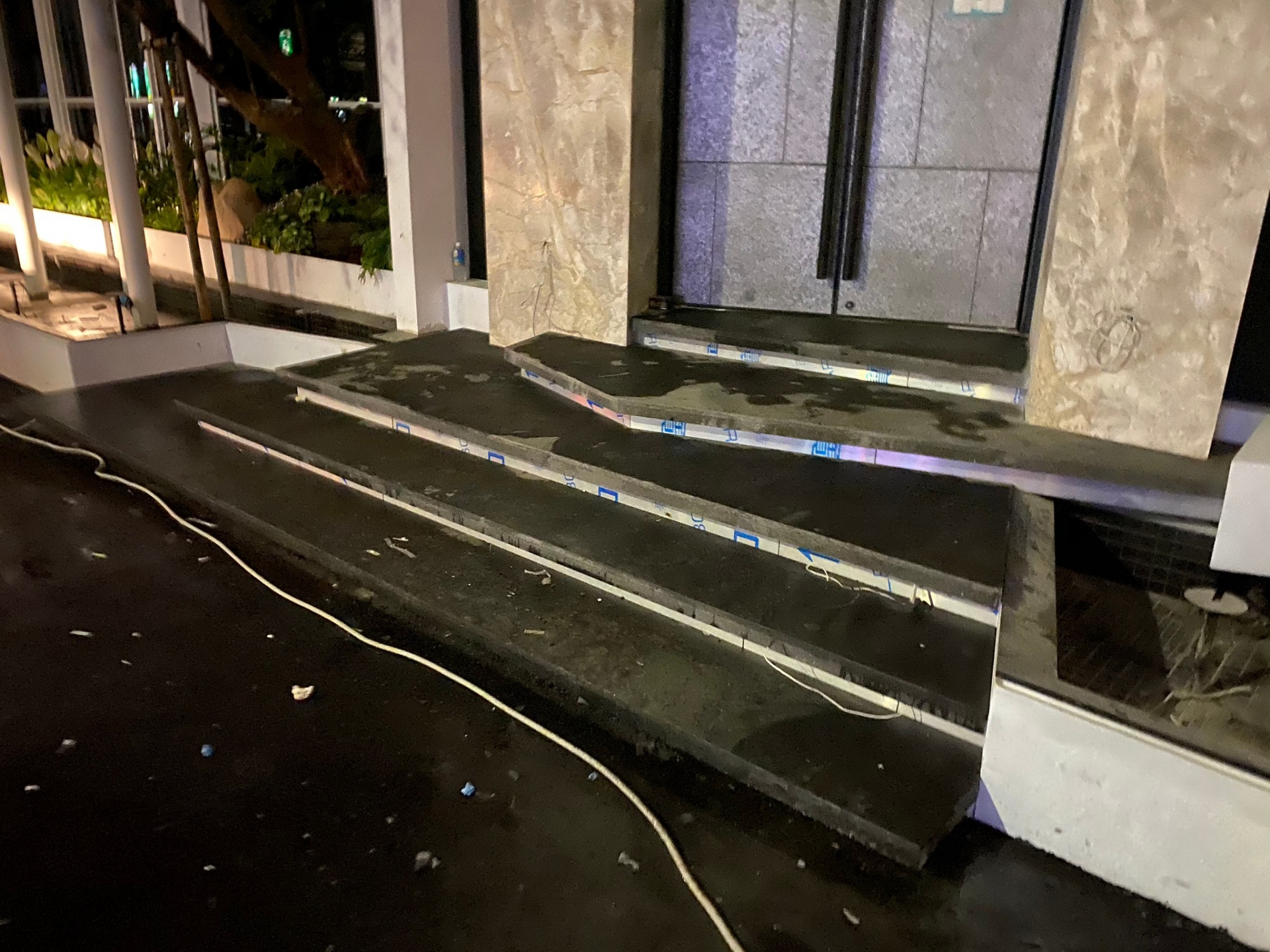 安格拉珍珠-大門門斗+黑瑪瑙燒面-踏階