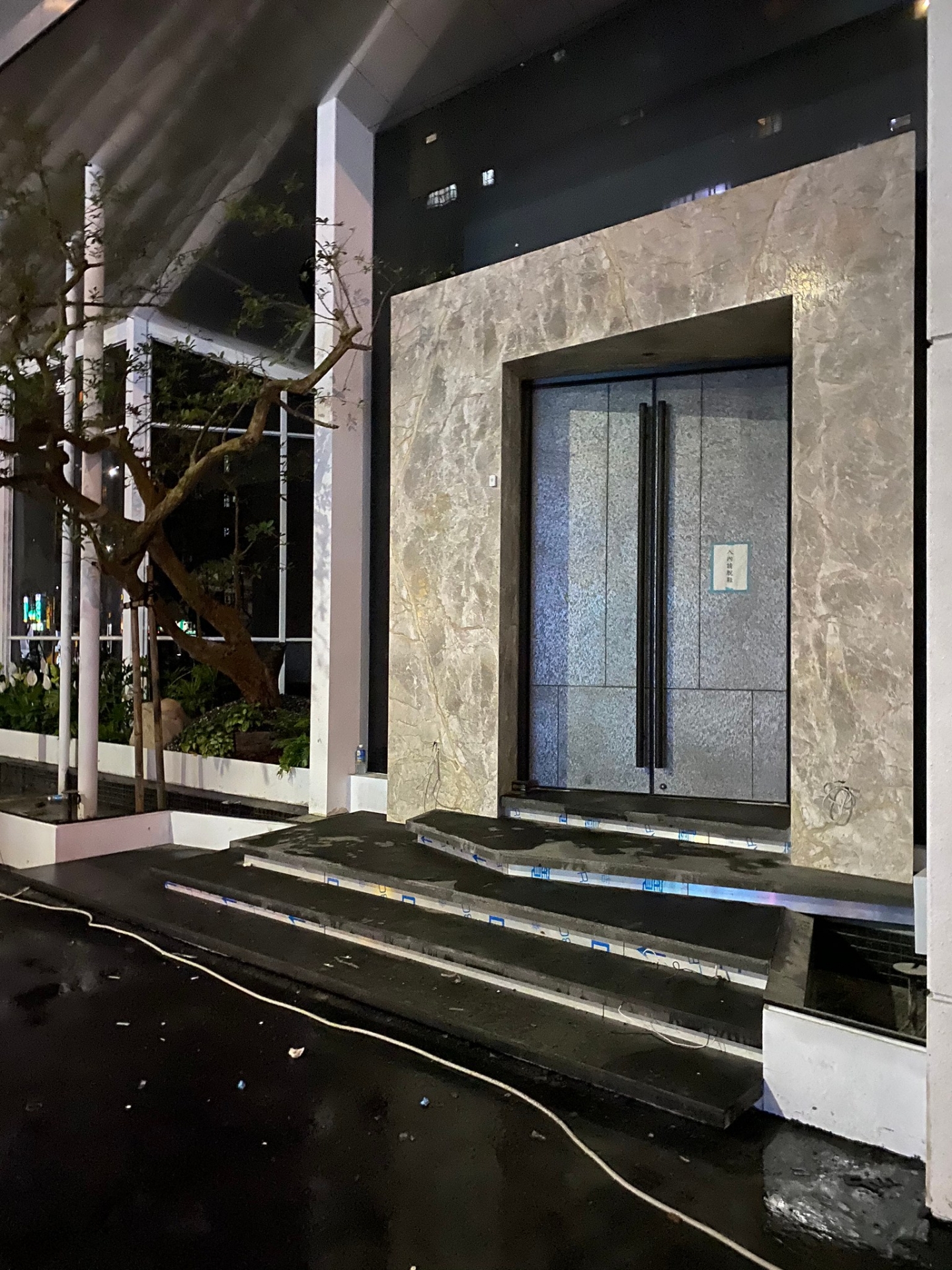 安格拉珍珠-大門門斗+黑瑪瑙燒面-踏階